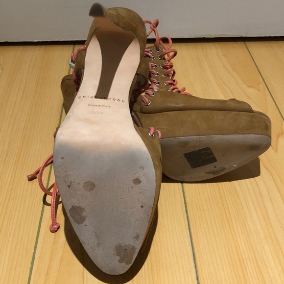 Brian Atwood suede platform heels size 6.5 - Picture 8 of 10